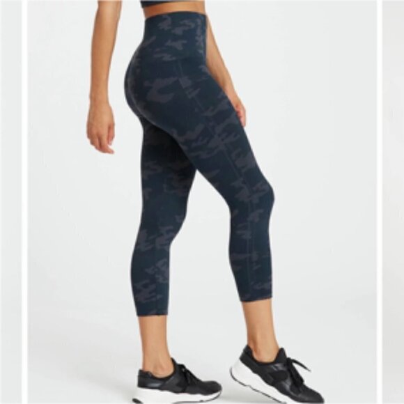 Spanx Look At Me Now NWT Seamless Leggings New Plus 1X - Picture 2 of 10